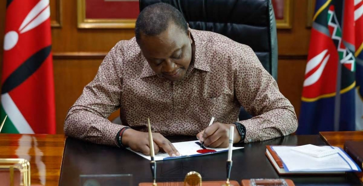Uhuru Signs IEBC Amendment Bill of 2019 into Law