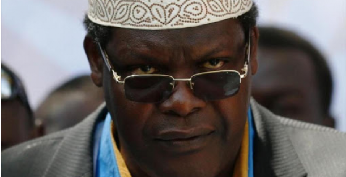 Kenyans Online Tell Off Miguna Miguna over Uhuru’s ‘Death Dream’