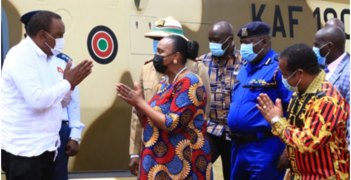 Uhuru Begins Four-Day Tour of Central Kenya