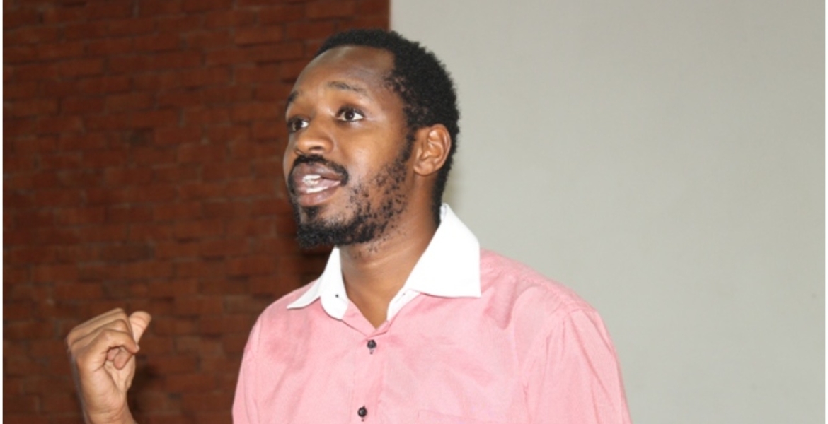 Police Officers Videotaped Assaulting Activist Boniface Mwangi