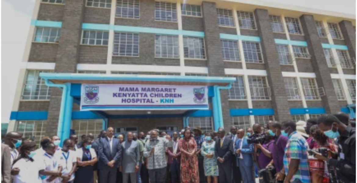 Uhuru Opens a 350-Bed Level Four Hospital in Nairobi’s Korogocho Slums