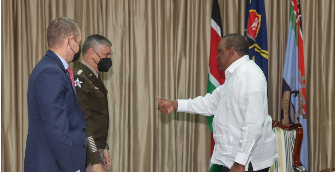 President Uhuru Holds Talks with US Army General Stephen Townsend