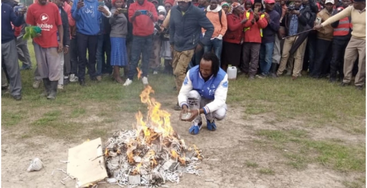 Kenyan Man Surrenders 20,000 Rolls of Bhang Worth Sh1 Million to a Church