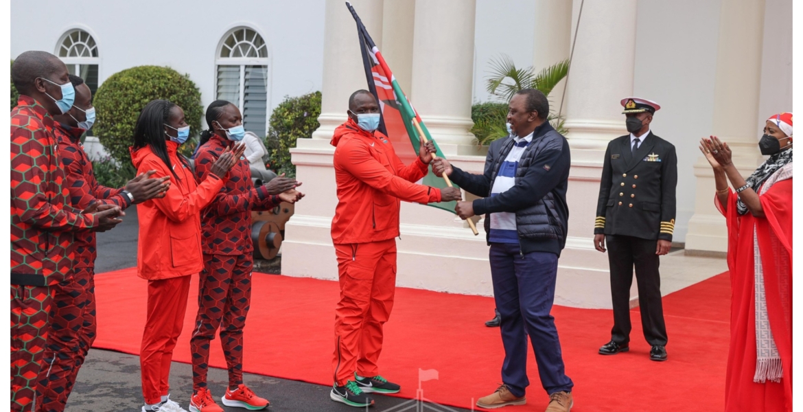 Uhuru Flags Off Kenyan Team to the World Athletics Championships in Oregon, USA