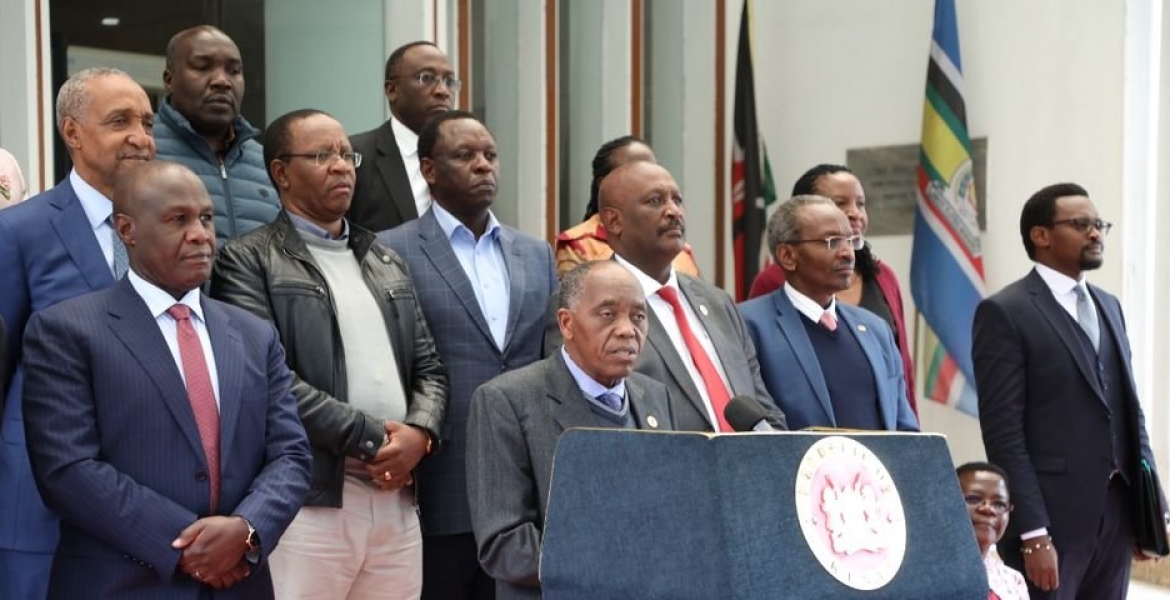 Transition Team Announces Swearing-in Date of President-Elect Will Be a Public Holiday