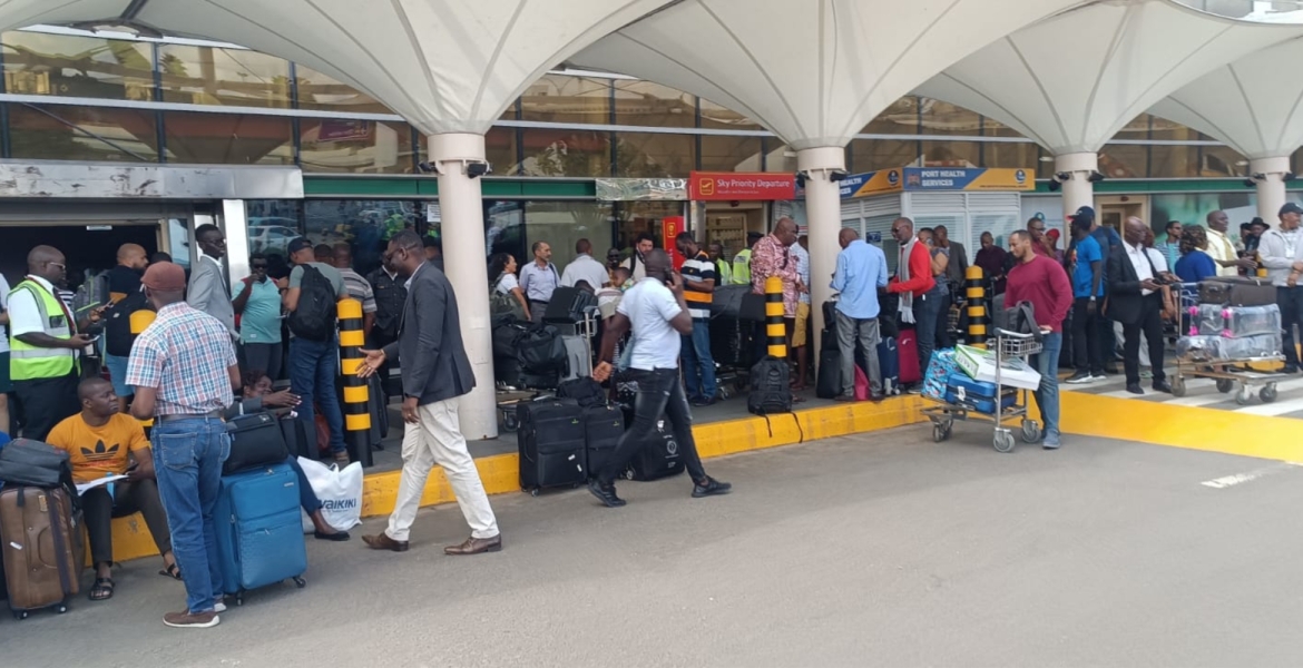 Hundreds of Passengers Stranded at JKIA as Kenya Airways Pilots Go on Strike