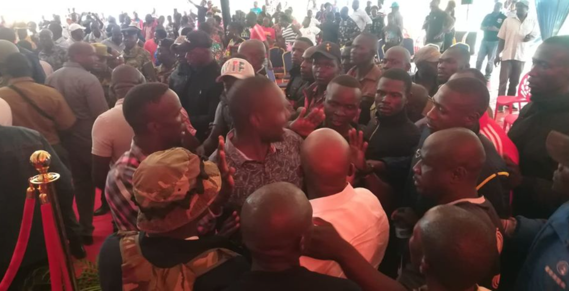 Mourners Forced to Flee as Supporters of Orengo and His Deputy Clash