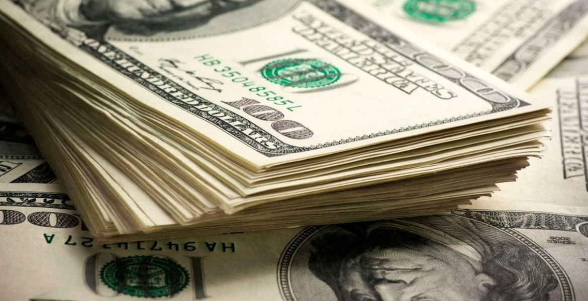 Firms and Individuals who Tapped Dollar-denominated Loans Have Been Offering Banks Repayments in Local Currency Dollar Loan Defaults Surge in Kenya Amidst Persistent Currency Shortage