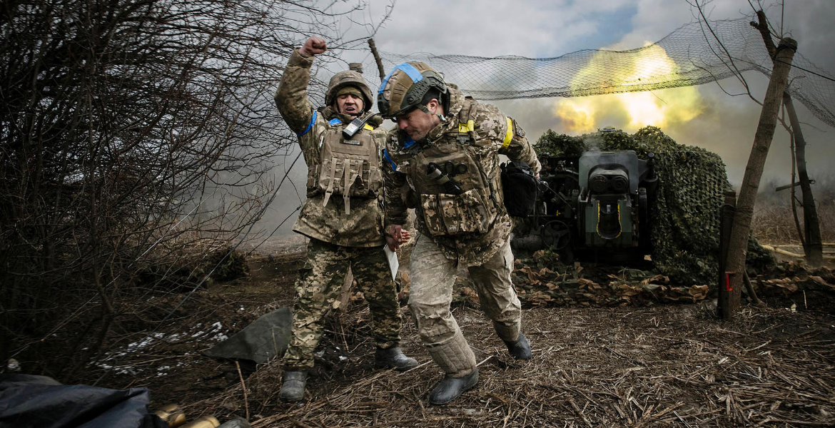 Ukrainian Soldiers Biden Faces Growing Pressure to Authorize Offensive Strikes on Russia