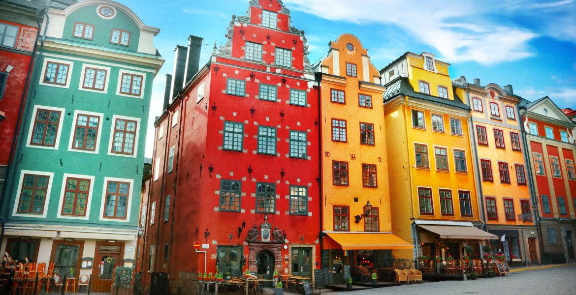 Sweden Offers Migrants Millions to Return Home in Policy Shift