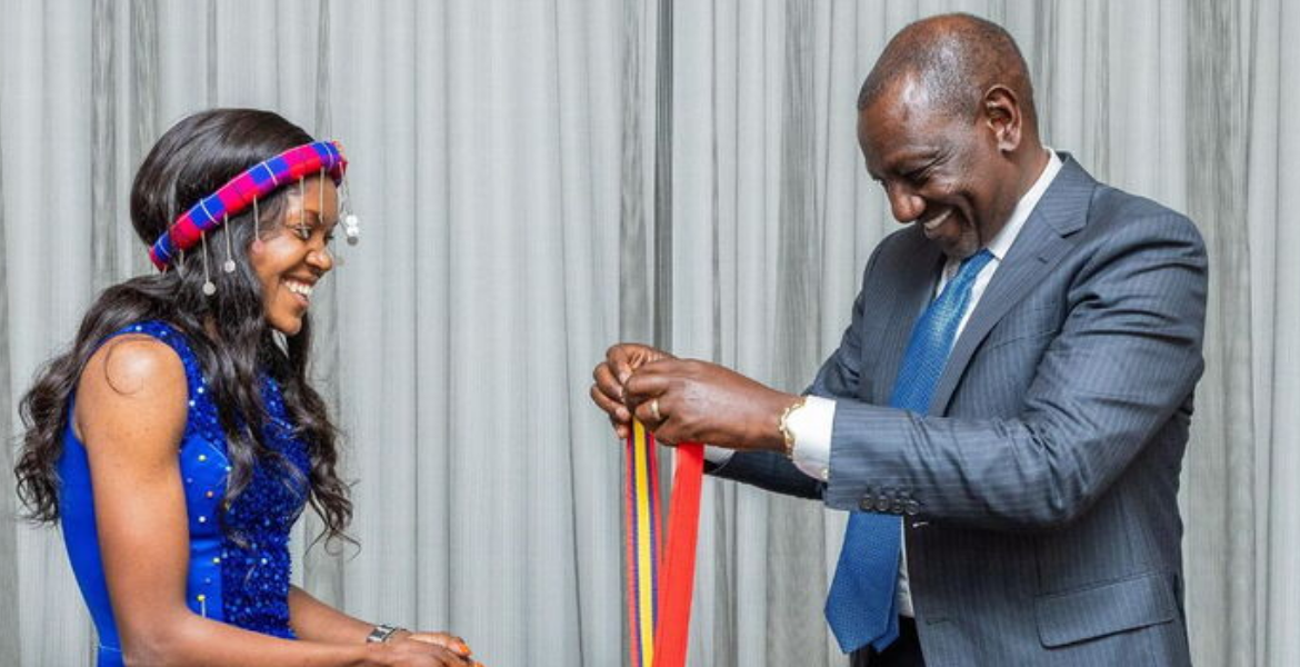 Kenyan Olympians Kipyegon and Chebet Honoured at Prestigious Golden Plate Awards