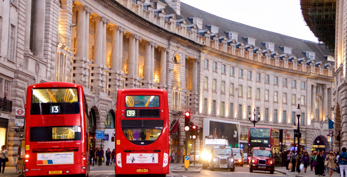 Renewing Your UK Skilled Worker Visa in 2024: What You Need to Know