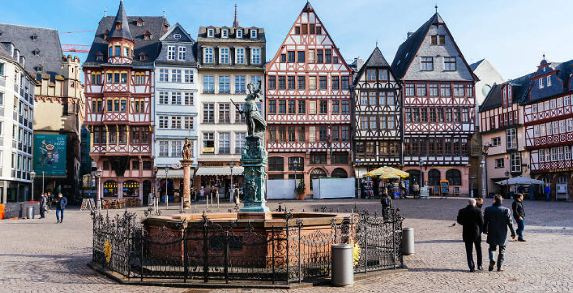 Frankfurt, Germany Germany Launches Global Online Visa Portal to Attract 400,000 Skilled Workers