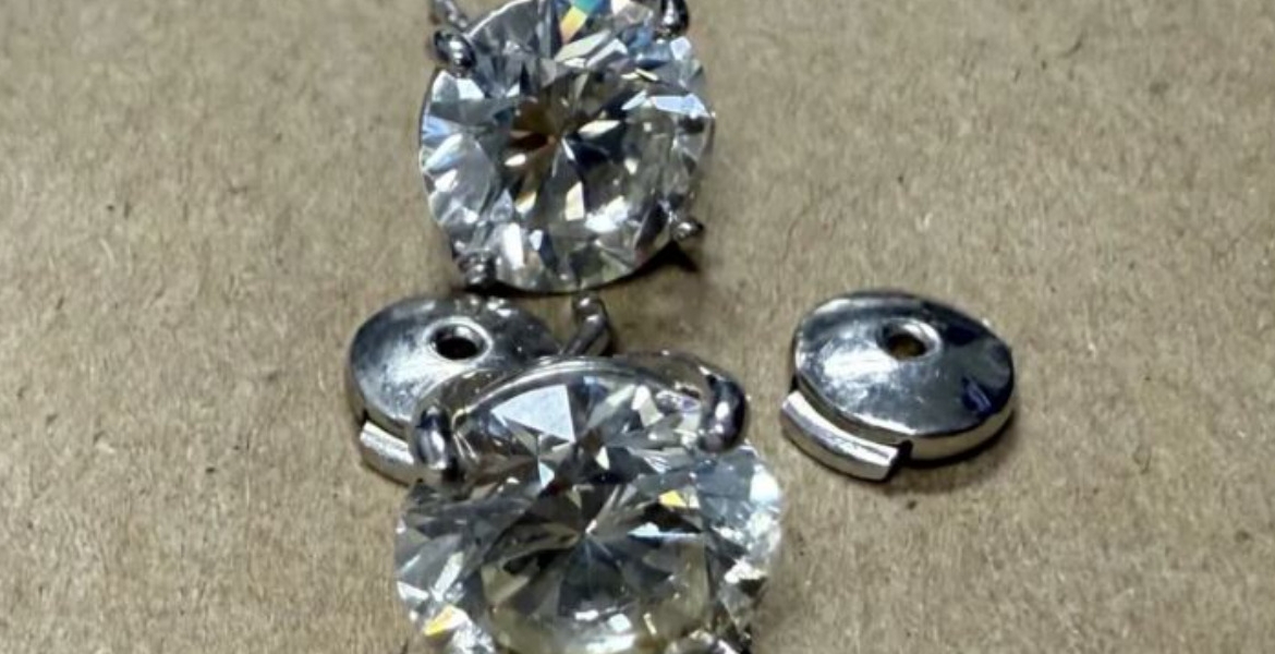 Earrings Orlando Police Recover Swallowed Diamond Earrings Worth Sh99 Million from Jewel Thief