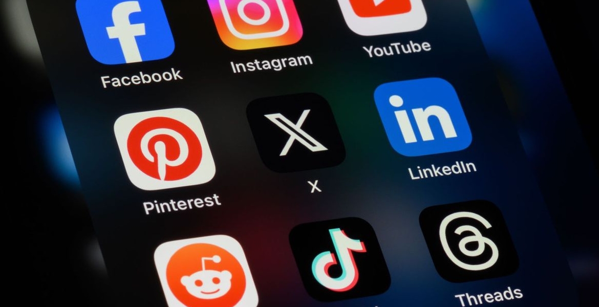 Social Media Apps Trump Requires Social Media Disclosure from Immigrants Already on American Soil