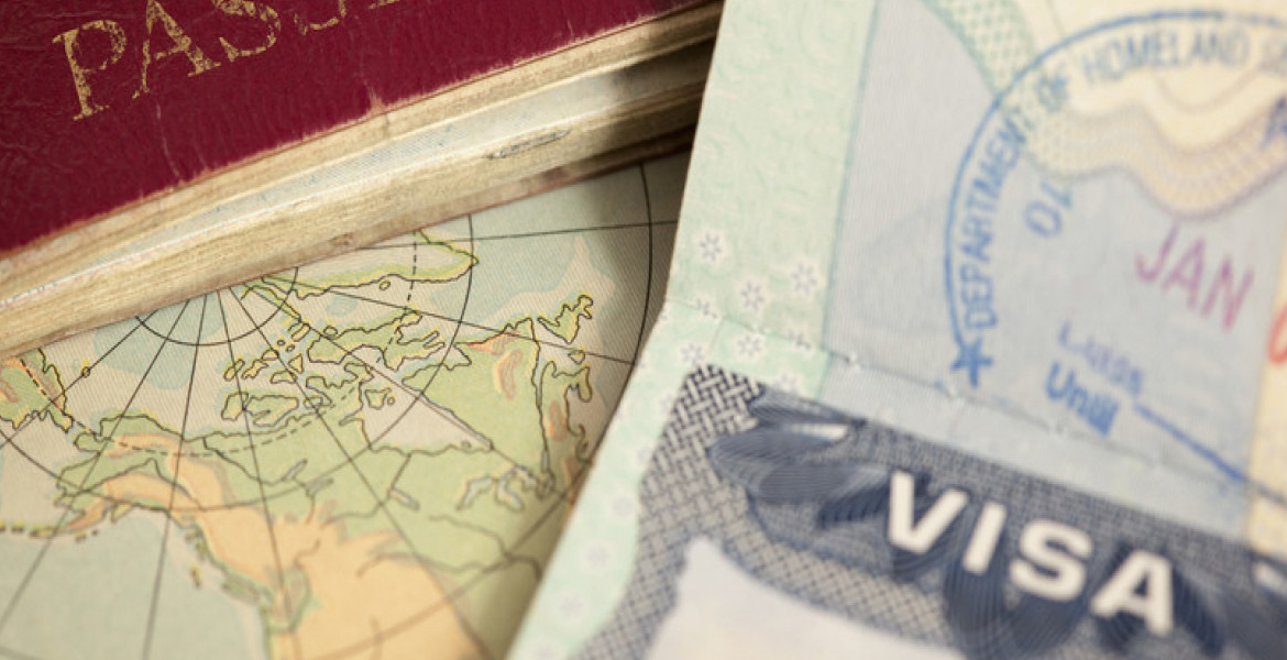 US Universities Scramble After Thousands of Student Visas Revoked Unexpectedly