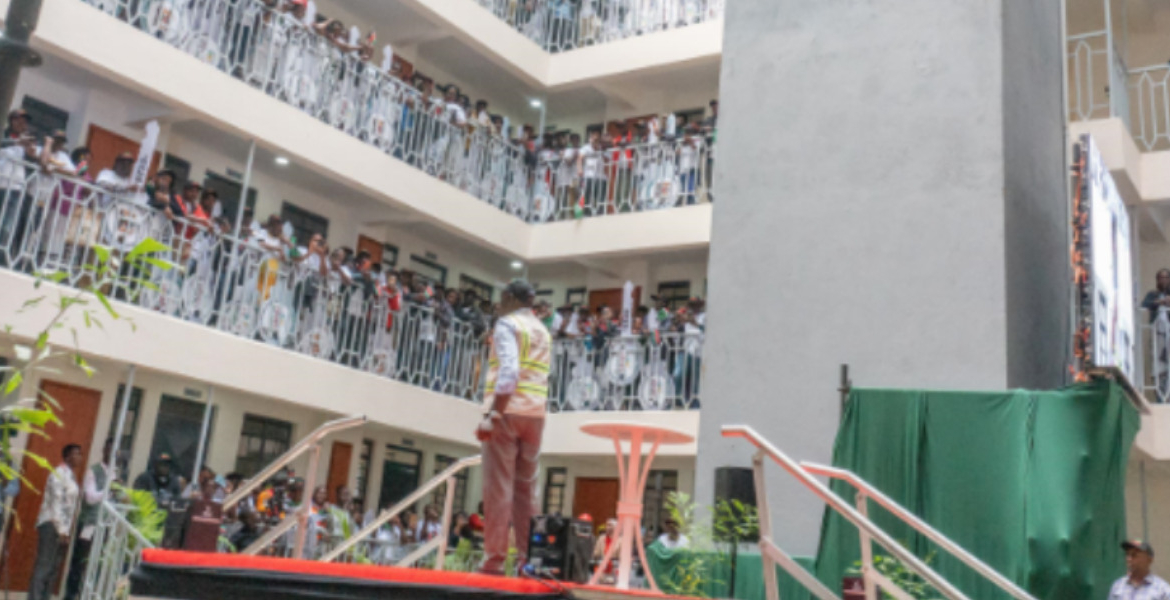 President William Ruto Mukuru Residents Celebrate Modern Housing with Water, Toilets, and Cooking Gas