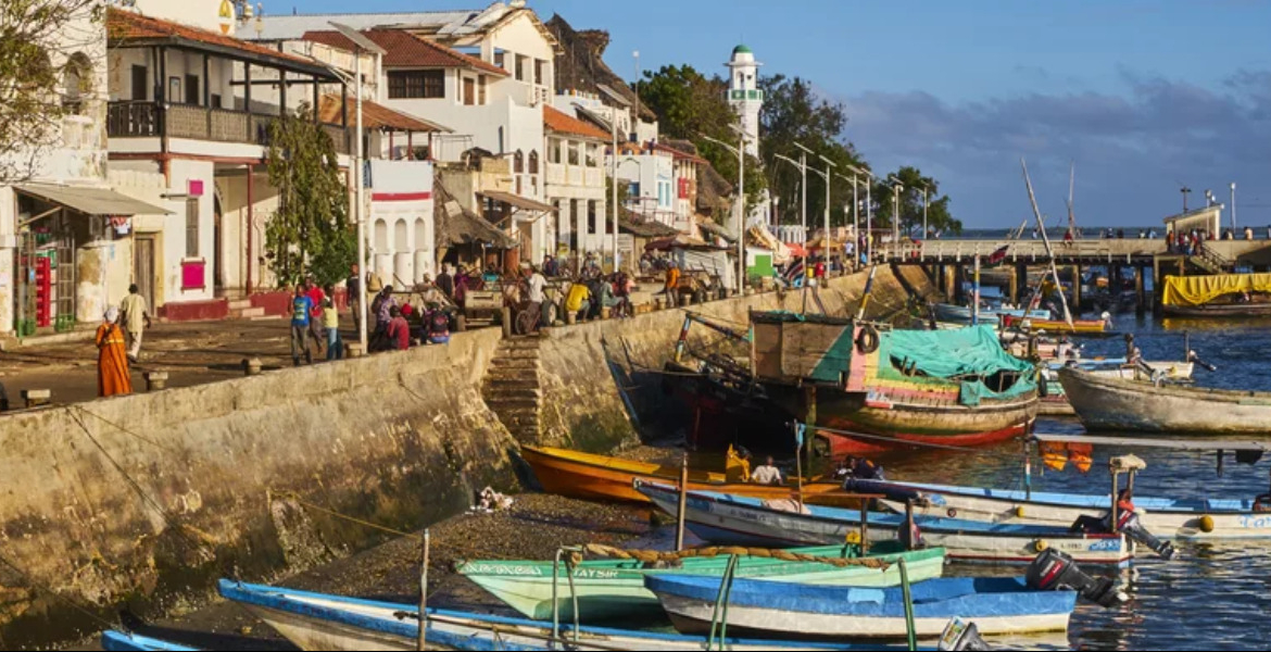 Lamu Residents Turn to Dhows and Boats for Peaceful Demonstrations
