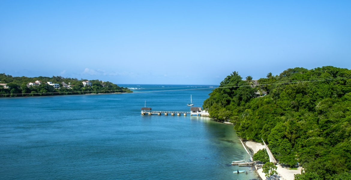 Silent Struggles: Coastal Men Endure Shame and Pain of Swollen Testicles