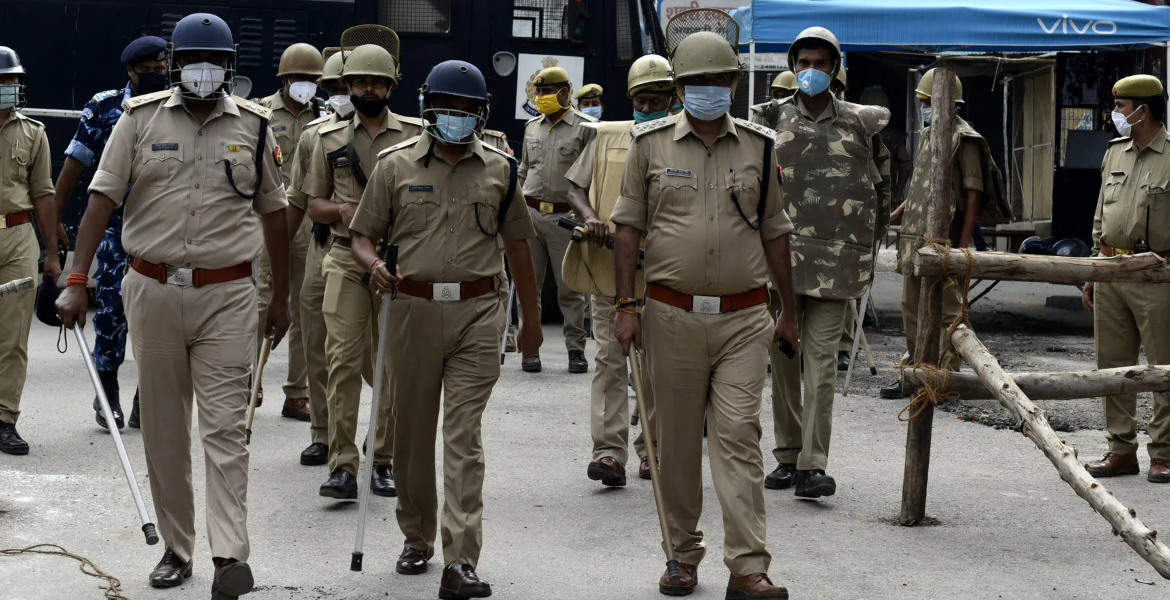 Indian Police India Begins Deportation of Kenyan Women Found with Expired Visas in Mumbai Hotel